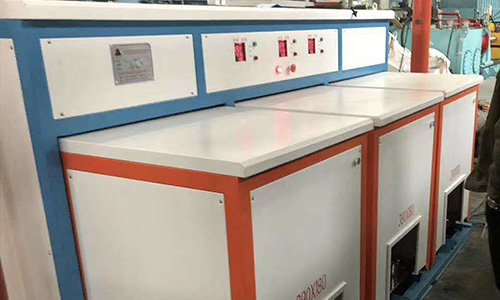 江蘇銀奕達(dá)擠壓模具加溫爐案例，還是科鼎品牌好！