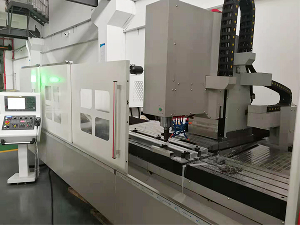  CNC加工中心機(jī)床常見(jiàn)的一些故障排除方法-科鼎鑫