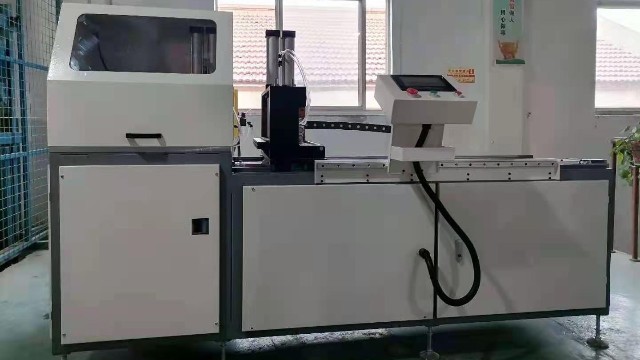科鼎數(shù)控工業(yè)鋁型材自動鋸的優(yōu)點有哪些？