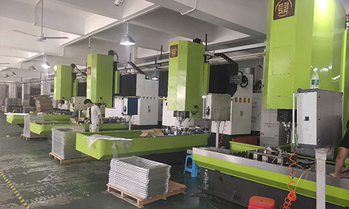 摩擦焊機(jī)的特點(diǎn)有哪些？