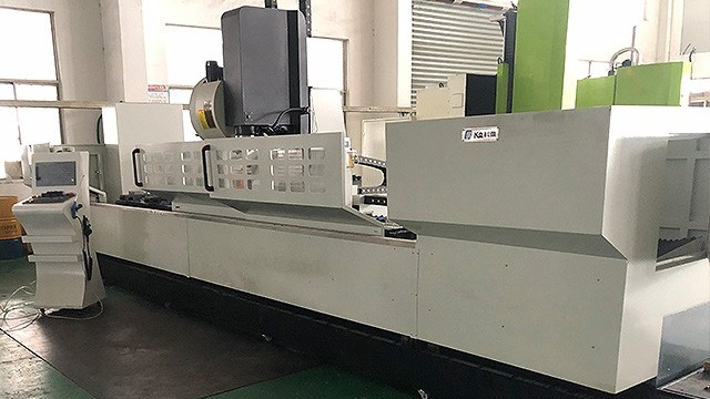 科鼎鑫數(shù)控—鋁型材加工中心生產(chǎn)廠家！